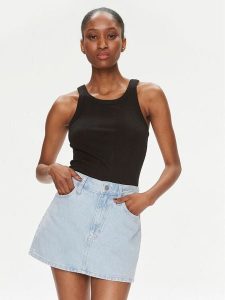 Calvin Klein Jeans Top Variegated J20J223104 Czarny Slim Fit. Czarne topy Calvin Klein Jeans, s, bez wzorów, z bawełny, bez kołnierzyka, bez ramiączek. Za 129,99 zł.