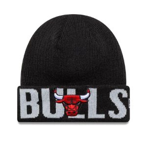 Czapka zimowa New Era NBA Chicago Bulls Wordmark Black Beanie 60691260. Czarne czapki New Era, bez wzorów. Za 125,35 zł.