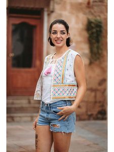 Isla Bonita by SIGRIS Kamizelka ze wzorem rozmiar: XL. Kamizelki Isla Bonita by SIGRIS, xl, bez wzorów, z bawełny, bez kołnierzyka, bez ramiączek, bez kaptura. Za 180,06 zł.