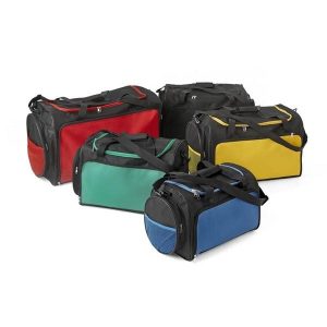 Torba sportowa Tremblay CT Double 4. Czarne torby podróżne i sportowe TREMBLAY, bez wzorów, z nylonu, na ramię. Za 178,50 zł.