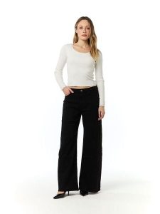 Tamba Dżinsy - Flared fit - w kolorze czarnym rozmiar: 40. Czarne jeansy Tamba, bez wzorów, z podwyższonym stanem. Za 179,22 zł.