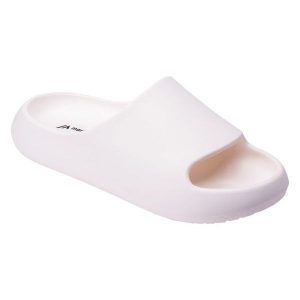 Klapki Martes Atro 92800661674 piankowe białe. Białe klapki bez wzorów, z materiału, bez obcasa. Za 89,64 zł.