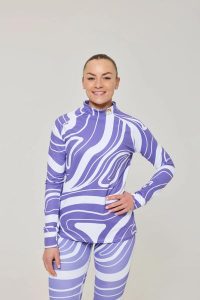 Damska koszulka termoaktywna Purple Swirl. Fioletowe koszule nocne OOSC, bez wzorów, z materiału, bez ramiączek. Za 269,99 zł.