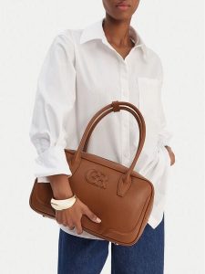 GINO ROSSI Torebka C-LDA8555 Brązowy. Brązowe torebki klasyczne Gino Rossi, bez wzorów, z materiału, bez dodatków. Za 229,99 zł.