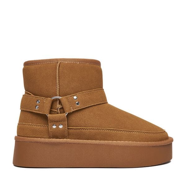 Śniegowce JENNY. Brązowe buty zimowe Jenny, bez obcasa, bez zapięcia. Za 179,99 zł.