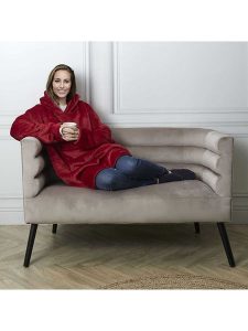 HYGGE Bluza w kolorze czerwonym rozmiar: onesize. Czerwone bluzy HYGGE, bez wzorów, z kapturem. Za 61,46 zł.