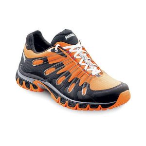 Buty damskie MEINDL XO 8.0 Lady. Brązowe buty trekkingowe MEINDL, bez zapięcia. Za 669,00 zł.