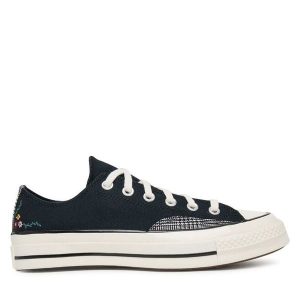 Trampki Converse. Czarne trampki Converse, bez wzorów, bez zapięcia. Za 359,99 zł.