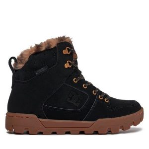 Trzewiki DC Shoes. Czarne botki DC Shoes, bez wzorów, bez obcasa, na płaskiej podeszwie, bez zapięcia. Za 439,99 zł.