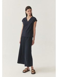 TATUUM Koszulka w kolorze granatowym rozmiar: XL. Niebieskie bluzki Tatuum, xl, bez wzorów, bez kołnierzyka, bez ramiączek. Za 86,99 zł.