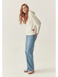 TATUUM Bluza w kolorze biało-czerwonym rozmiar: XL. Białe bluzy Tatuum, xl, bez wzorów, z kapturem. Za 204,95 zł.