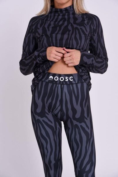 Legginsy termoaktywne - Black Tiger damskie. Szare legginsy OOSC, bez wzorów, z materiału, długie. Za 269,99 zł.