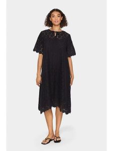 SAINT TROPEZ Sukienka w kolorze granatowym rozmiar: XS. Niebieskie sukienki Saint Tropez, na co dzień, xs, bez wzorów, z koronki, bez kołnierzyka, bez ramiączek, midi, proste. Za 130,99 zł.