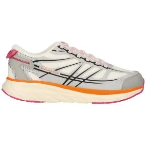 Sneakersy damscy Endurance Caden. Czerwone buty sportowe ENDURANCE, bez wzorów, bez zapięcia. Za 245,00 zł.