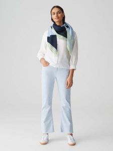 OPUS Spodnie "Eboni" w kolorze błękitnym rozmiar: 40/L28. Niebieskie spodnie z wysokim stanem Opus, bez wzorów, z materiału, z podwyższonym stanem. Za 143,99 zł.