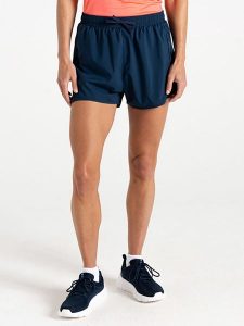 Dare 2b Szorty sportowe "Sprint Up II" w kolorze granatowym rozmiar: 42. Niebieskie spodenki sportowe Dare 2b, bez wzorów, z materiału, do biegania. Za 118,56 zł.