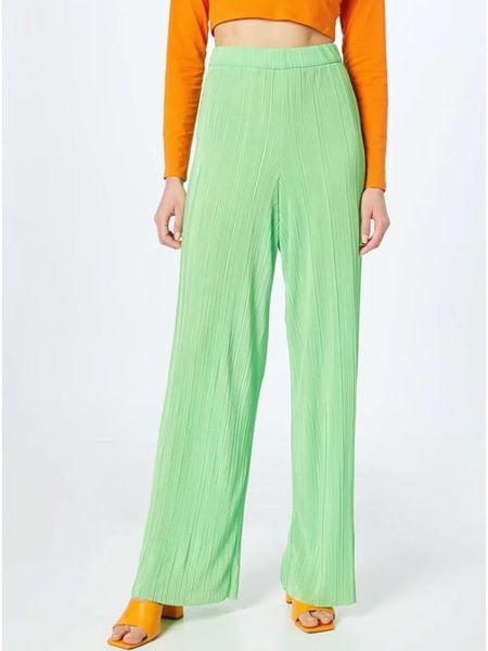 Monki Spodnie w kolorze zielonym rozmiar: L. Zielone spodnie z wysokim stanem Monki, bez wzorów, z materiału, z podwyższonym stanem. Za 69,58 zł.