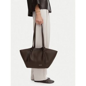 Torebka GINO ROSSI. Brązowe shopper bag Gino Rossi, bez wzorów, bez dodatków. Za 229,99 zł.