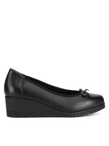 Go Soft Półbuty EST-MARGARET-01 Czarny. Czarne półbuty Go Soft, bez wzorów, ze skóry, bez obcasa, na koturnie, bez zapięcia. Za 179,99 zł.