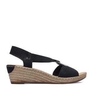 Sandały Rieker. Czarne sandały Rieker, bez wzorów, bez obcasa, na koturnie, bez zapięcia. Za 299,99 zł.