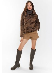 Northwood Kurtka zimowa "Daisy" w kolorze ciemnobrązowym rozmiar: M. Brązowe kurtki Northwood, na zimę, m, bez wzorów, z puchu, bez kaptura. Za 187,07 zł.