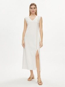 Liu Jo Sport Sukienka codzienna TA4262 JS088 Biały Regular Fit. Białe kombinezony Liu Jo Sport, m, bez wzorów, z bawełny, sportowe, bez kołnierzyka, bez ramiączek. Za 289,99 zł.