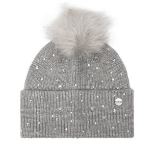 Czapka Guess. Szare czapki Guess, z aplikacjami. Za 129,99 zł.