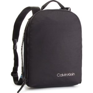 Plecak CALVIN KLEIN - Clash Round Backpack K50K504197 001. Plecaki marki Calvin Klein. Za 449,00 zł.