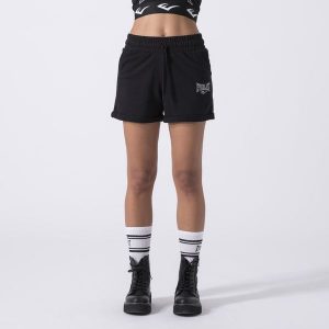 Ikoniczne Szorty Z Niezmieklej Bawelny Czarny Bawelna, Poliester. Czarne szorty EVERLAST, bez wzorów, z bawełny. Za 140,70 zł.