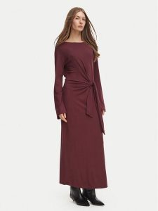 BOSS Sukienka codzienna 50568970 Bordowy Regular Fit. Czerwone sukienki Boss, na co dzień, s, bez wzorów, bez kołnierzyka, bez ramiączek, proste. Za 699,99 zł.