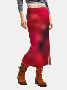 Desigual Spódnica ołówkowa Asmee 26SWFK02 Czerwony Slim Fit. Czerwone spódnice Desigual, m, bez wzorów, z syntetyku. Za 379,99 zł.