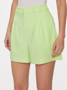 Patrizia Pepe Szorty materiałowe 8P0597/A6F5-G568 Zielony Regular Fit. Zielone szorty Patrizia Pepe, bez wzorów, z materiału. Za 519,99 zł.