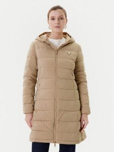 Guess Płaszcz zimowy V4YL05 WF3X0 Beżowy Regular Fit. Brązowe płaszcze Guess, na zimę, m, z aplikacjami, z syntetyku, bez kaptura. Za 489,99 zł.