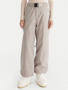 Roxy Spodnie snowboardowe Chloe Kim PT ERJTP03300 Szary Relaxed Fit. Szare spodnie sportowe Roxy, m, bez wzorów, z syntetyku, narciarskie. Za 459,99 zł.