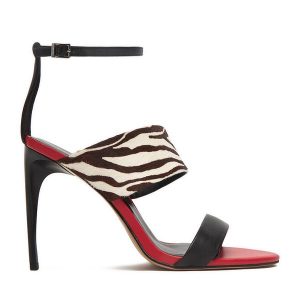 Sandały Eva Minge. Sandały Eva Minge, bez wzorów, bez obcasa, na szpilce, bez zapięcia. Za 429,99 zł.