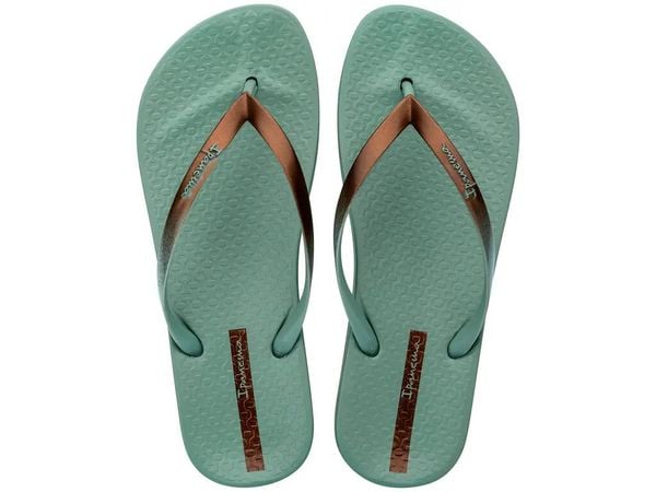 Klapki plażowe Ipanema Anat Connect 83648 BD706. Zielone klapki Ipanema, bez wzorów, z gumy, bez obcasa. Za 99,86 zł.