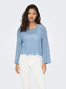 ONLY Sweter w kolorze błękitnym rozmiar: M. Niebieskie swetry oversize ONLY, m, bez wzorów, z koronki, bez ramiączek. Za 87,81 zł.