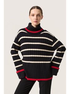 Soaked in Luxury Sweter "Soaked in Luxury" w kolorze czarnym rozmiar: XL. Czarne golfy Soaked in Luxury, bez wzorów, ze splotem. Za 149,31 zł.