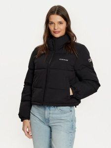 Guess Jeans Kurtka zimowa W4BL20 WGII2 Czarny Regular Fit. Czarne kurtki Guess Jeans, na zimę, xxl, z aplikacjami, z jeansu, bez kaptura. Za 389,99 zł.