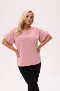 Basicowa bluzka Fala w kolorze pudrowego różu z falującym rękawem PLUS SIZE XXL OVERSIZE. Czerwone bluzki Moda Size Plus Iwanek, l, bez wzorów, z bawełny, biznesowe, bez kołnierzyka, plus size, bez ramiączek. Za 149,90 zł.