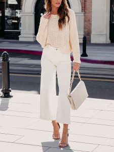 LA Angels Sweter w kolorze kremowym rozmiar: M. Brązowe swetry oversize LA Angels, m, bez wzorów, bez ramiączek. Za 213,69 zł.