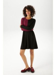 Aniston Sukienka w kolorze czarno-bordowym rozmiar: 48. Czarne sukienki Aniston, bez wzorów, z wiskozy, bez kołnierzyka, bez ramiączek, mini. Za 96,37 zł.