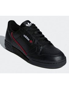 Adidas Skórzane sneakersy w kolorze czarnym rozmiar: 38 2/3. Czarne trampki ADIDAS, bez wzorów, bez zapięcia. Za 353,45 zł.