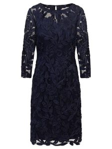 APART Sukienka w kolorze granatowym rozmiar: 38. Niebieskie sukienki Apart, bez wzorów, z koronki, bez kołnierzyka, bez ramiączek, midi. Za 387,24 zł.