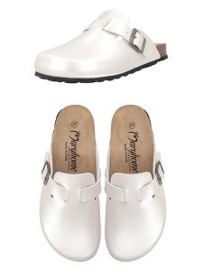 Maryplaid Klapki w kolorze białym rozmiar: 39. Białe klapki maryplaid, bez wzorów, z materiału, bez obcasa. Za 117,73 zł.