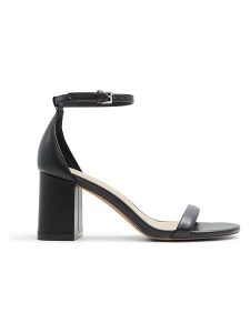 CALL IT SPRING Sandały w kolorze czarnym na obcasie rozmiar: 38. Czarne sandały Call it Spring, bez wzorów, z otwartym noskiem, bez obcasa, na koturnie, bez zapięcia. Za 126,99 zł.