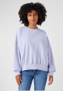 DAMSKA BLUZA WRANGLER RELAXED SWEATSHIRT SWEET LAVENDER 112343712. Niebieskie bluzy Wrangler, m, bez wzorów, bez kaptura. Za 199,99 zł.