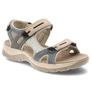 Sandały damskie McKeylor, cholewka ze skóry naturalnej regulowane paski na rzepy płaska podeszwa, beżowo niebieskie, 95414. Brązowe sandały McKeylor, bez wzorów, ze skóry, bez obcasa, na płaskiej podeszwie, bez zapięcia. Za 159,00 zł.