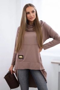 Bluza z długim tyłem i kapturem mocca. Bluzy KESI, l, bez wzorów, z bawełny. Za 229,98 zł.
