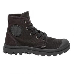 Buty do chodzenia damskie Palladium US Pampa. Czarne buty sportowe Palladium, bez wzorów, z gumy, bez zapięcia, trekkingowe. Za 459,00 zł.